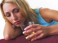 Չափահաս կանայք ավելի շատ են խմիչք օգտագործում, քան երիտասարդները