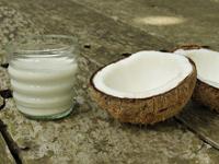 Диетологи ставят под сомнение пользу кокосовой воды